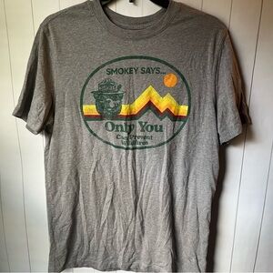 Goodfellow & Co Gray Smokey Bear Graphic Tee